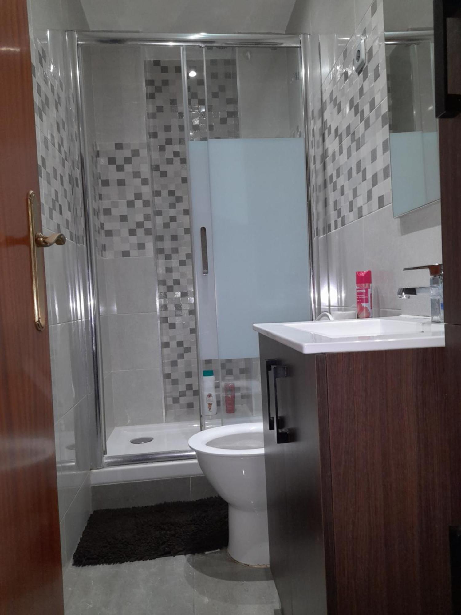 Sweet House Close To Airport Apartment El Prat de Llobregat Bagian luar foto